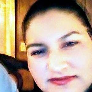 Meet your Posher, Mireya